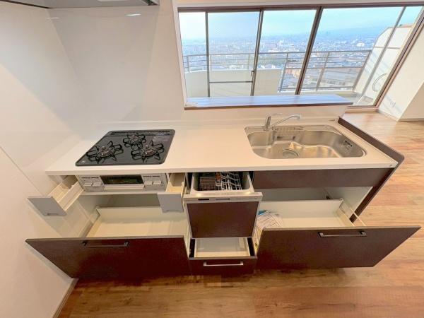 ���{�����s������1���ڂ̒��Ã}���V�����̃L�b�`��