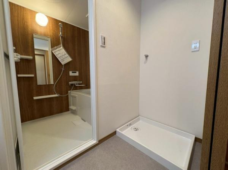 ���{�����s������1���ڂ̒��Ã}���V�����̐��ʑ�E���ʏ�