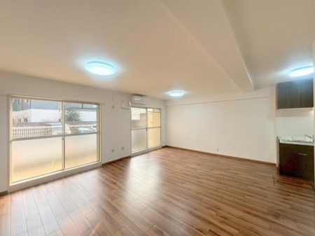 ���{�����s�ԉ��{��2���ڂ̒��Ã}���V�����̃��r���O