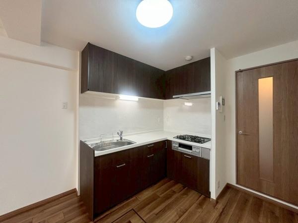 ���{�����s�ԉ��{��2���ڂ̒��Ã}���V�����̃L�b�`��