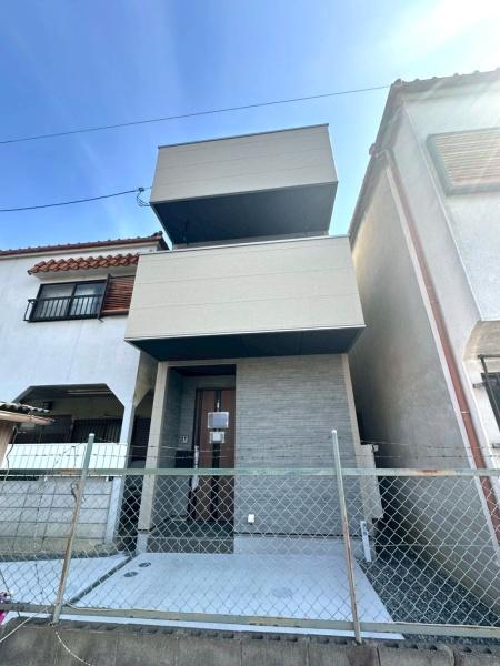 ���{���s���Z�g��������c4���ڂ̐V�z��ˌ��Ă̌��n�O�ώʐ^