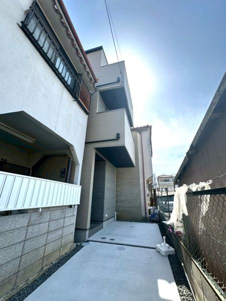 ���{���s���Z�g��������c4���ڂ̐V�z��ˌ��Ă̂��̑����n