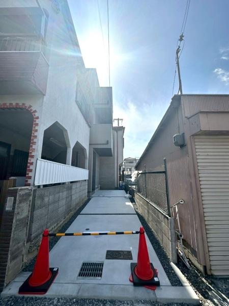 ���{���s���Z�g��������c4���ڂ̐V�z��ˌ��Ă̒��ԏ�