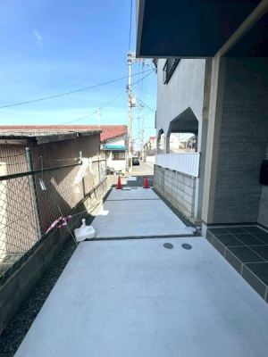 ���{���s���Z�g��������c4���ڂ̐V�z��ˌ��Ă̒��ԏ�