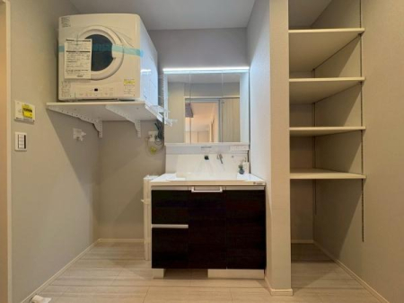 ���{�����s�L�Y���̐V�z��ˌ��Ă̐��ʑ�E���ʏ�