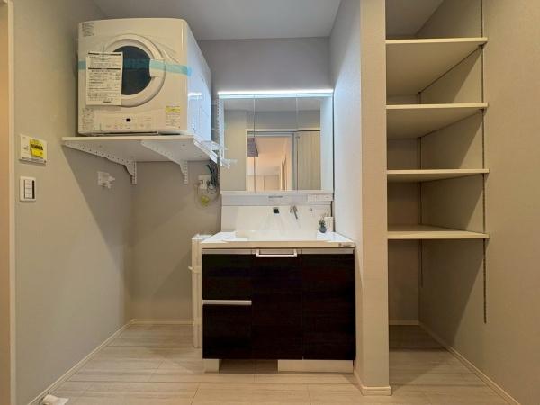 ���{�����s�L�Y���̐V�z��ˌ��Ă̐��ʑ�E���ʏ�