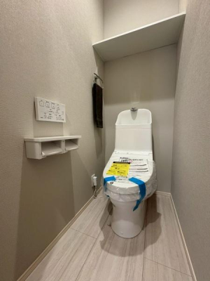 ���{�����s�L�Y���̐V�z��ˌ��Ẵg�C��