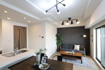 ���{�����s����2���ڂ̒��Ã}���V�����̃��r���O