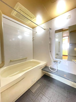 ���{���s����撷�g�o��3���ڂ̒��Ã}���V�����̗���