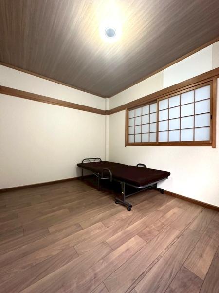 大阪府大阪市平野区西脇4丁目の中古一戸建ての洋室