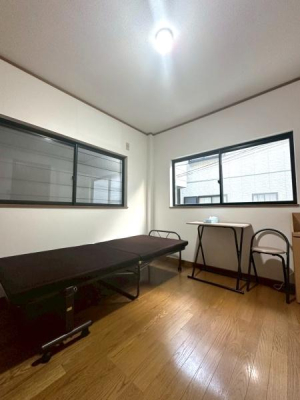 ���{���s����搼�e4���ڂ̒��È�ˌ��Ă̗m��