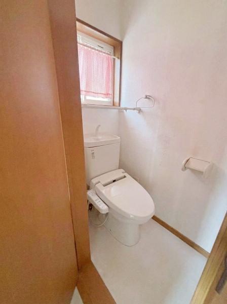 ���{�����s������5���ڂ̒��È�ˌ��Ẵg�C��