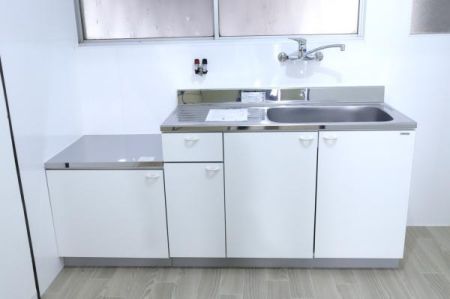 ���{���s���Z�g��Z����c7���ڂ̒��Ãe���X�n�E�X�̃L�b�`��