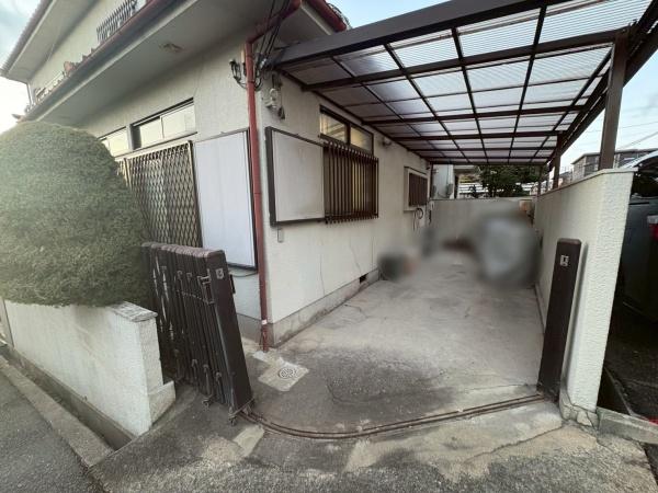 ���{�����s�k�ΐؒ��̒��È�ˌ��Ă̒��ԏ�