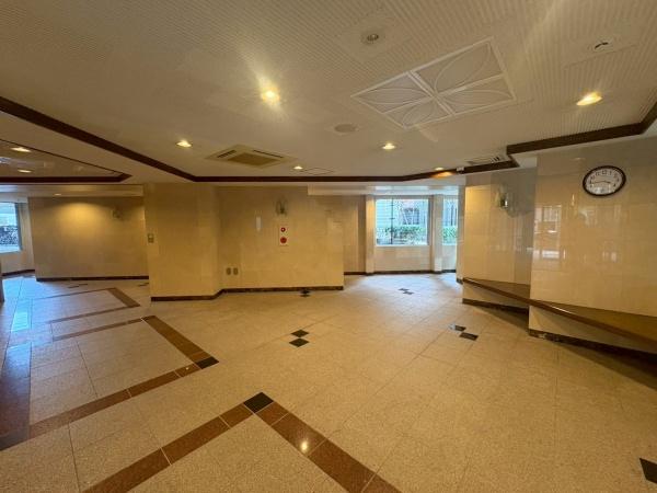 ���{�Q����s�������V���̒��Ã}���V�����̃G���g�����X