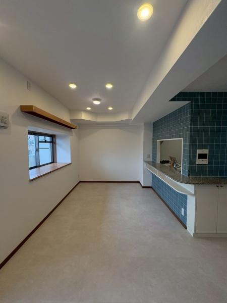 ���{�Q����s�������V���̒��Ã}���V�����̃��r���O