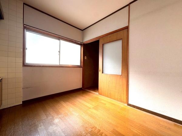 大阪府大阪市平野区長吉六反2丁目の中古一戸建てのリビング