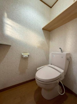 ���{���s�����Z�j��2���ڂ̒��È�ˌ��Ẵg�C��