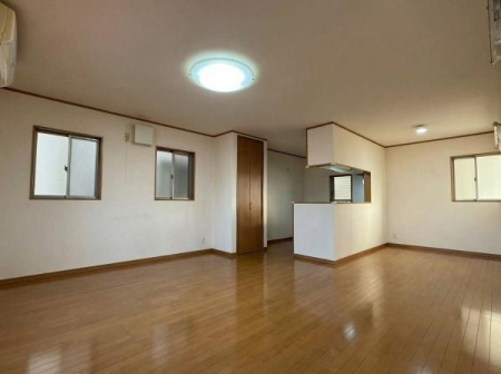 ���{���s�����Z�j��2���ڂ̒��È�ˌ��Ẵ��r���O