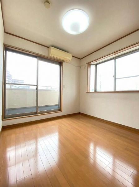 大阪府大阪市平野区瓜破西2丁目の中古一戸建ての洋室