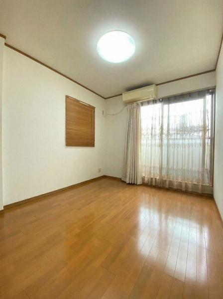 大阪府大阪市平野区瓜破西2丁目の中古一戸建ての洋室