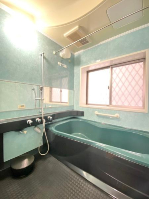 ���{���s�����Z�j��2���ڂ̒��È�ˌ��Ă̗���