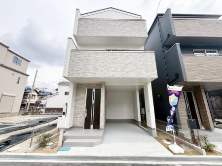 ���{�L���s�]���쒬3���ڂ̐V�z��ˌ��Ă̌��n�O�ώʐ^