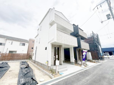 ���{�L���s�]���쒬3���ڂ̐V�z��ˌ��Ă̂��̑����n