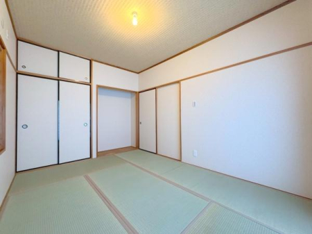 ���{�����s������1���ڂ̒��È�ˌ��Ă̘a��