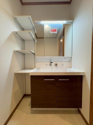 ���{�����s������1���ڂ̒��È�ˌ��Ă̐��ʑ�E���ʏ�