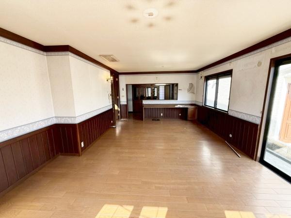 ���{�Q����s���c�����u�̒��È�ˌ��Ẵ��r���O