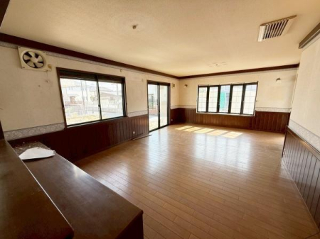 ���{�Q����s���c�����u�̒��È�ˌ��Ẵ��r���O