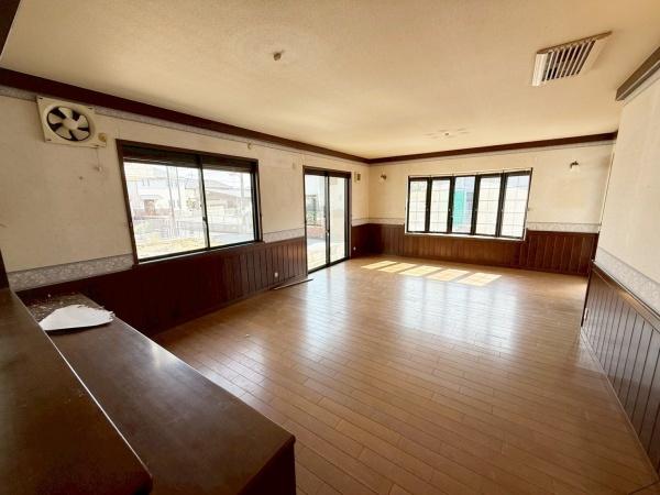 ���{�Q����s���c�����u�̒��È�ˌ��Ẵ��r���O