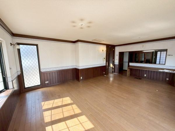 ���{�Q����s���c�����u�̒��È�ˌ��Ẵ��r���O