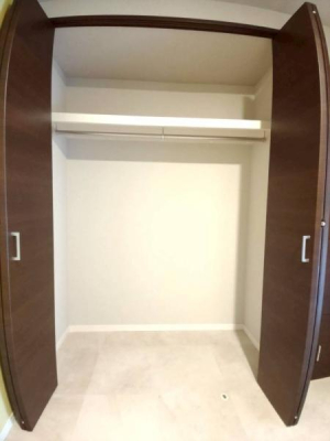 ���{�����s�o�_��{���̒��È�ˌ��Ă̎��[