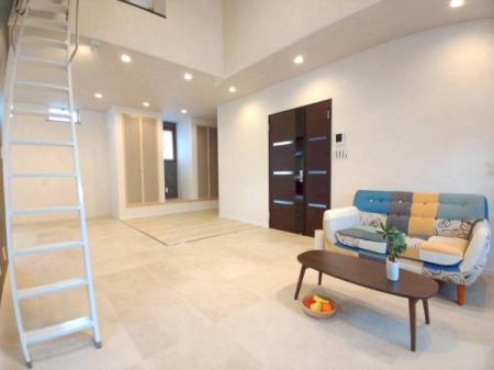 ���{�����s�o�_��{���̒��È�ˌ��Ẵ��r���O