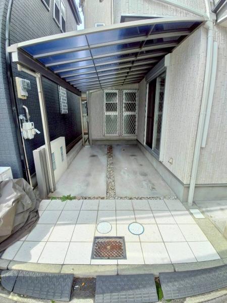 ���{�����s�o�_��{���̒��È�ˌ��Ă̒��ԏ�