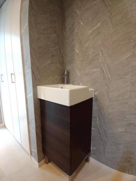 ���{�����s�o�_��{���̒��È�ˌ��Ă̐��ʑ�E���ʏ�