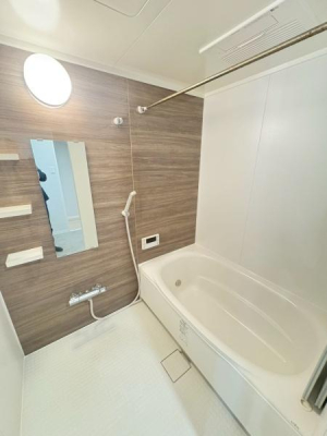 ���{��^�s�����̒��Ã}���V�����̗���