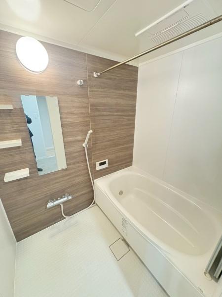 ���{��^�s�����̒��Ã}���V�����̗���