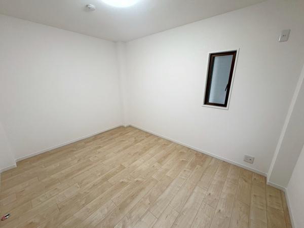 ���{���s�Z�V�]�敲�l��3���ڂ̒��È�ˌ��Ă̗m��