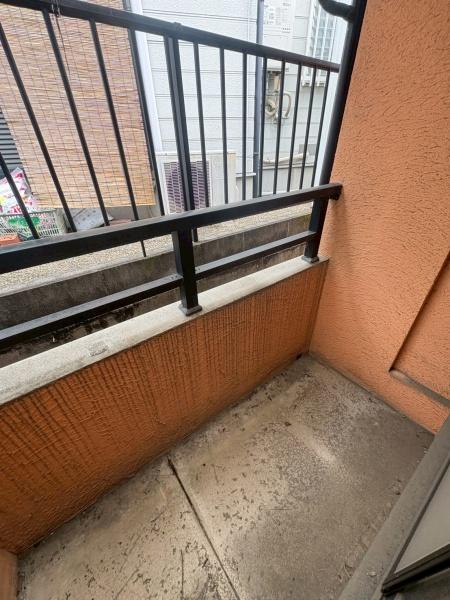 ���{�Q����s���`�����u�̒��È�ˌ��Ẵo���R�j�[