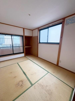 ���{�Q����s���`�����u�̒��È�ˌ��Ă̘a��