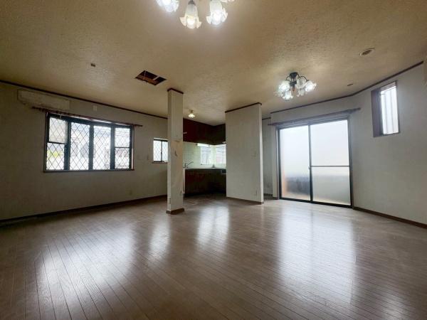 ���{�Q����s���`�����u�̒��È�ˌ��Ẵ��r���O