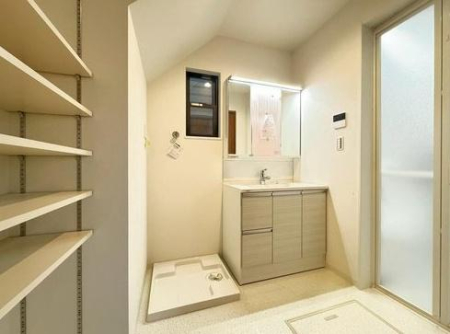 ���{�����s��@��2���ڂ̐V�z��ˌ��Ă̐��ʑ�E���ʏ�