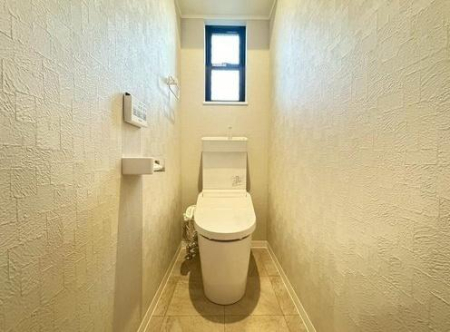 ���{�����s��@��2���ڂ̐V�z��ˌ��Ẵg�C��