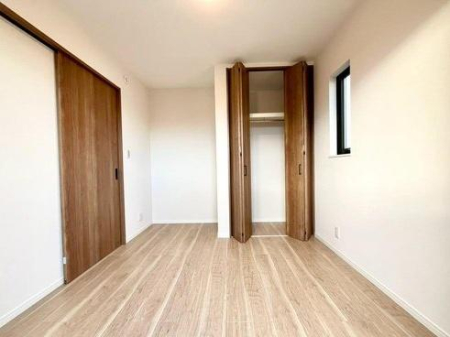 ���{�����s��@��2���ڂ̐V�z��ˌ��Ă̗m��