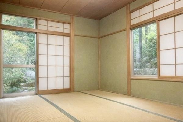 ���Ɍ����{�s�����K�[�f���̒��È�ˌ��Ă̘a��