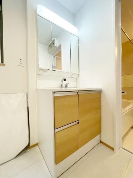 ���{�L���s�]���쒬3���ڂ̐V�z��ˌ��Ă̐��ʑ�E���ʏ�