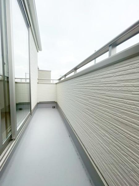 ���{�L���s�]���쒬3���ڂ̐V�z��ˌ��Ẵo���R�j�[